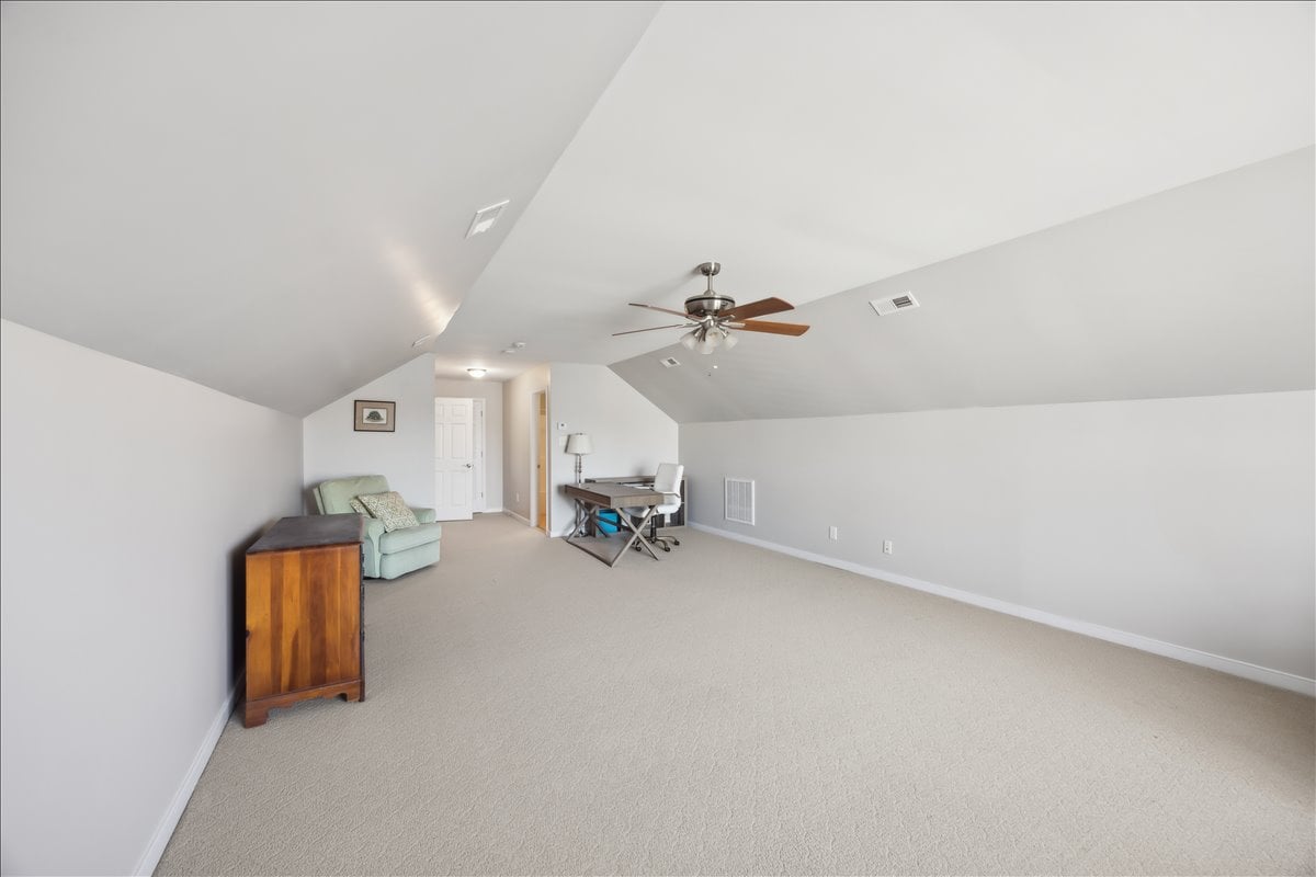 4513 Lake Summer Mews