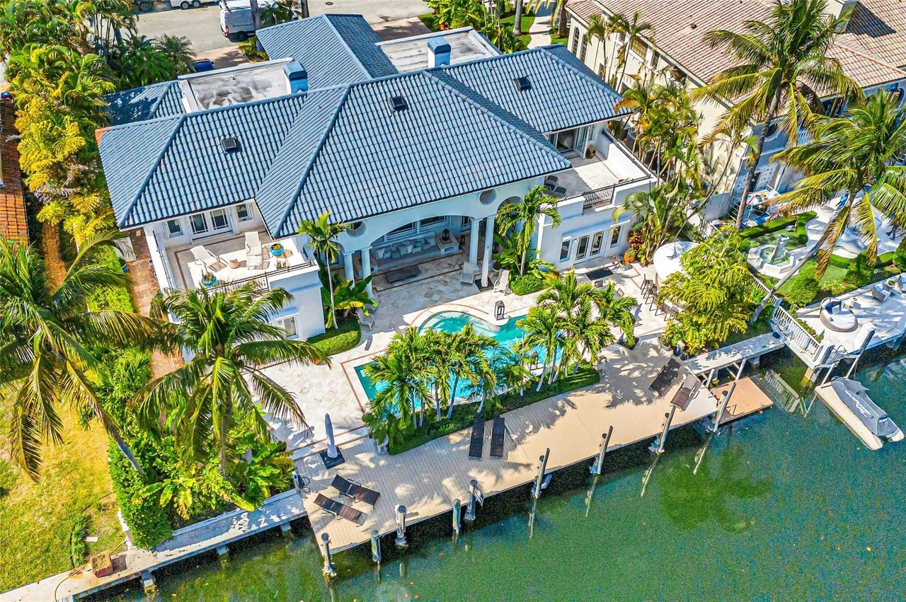 166 Royal Palm Dr