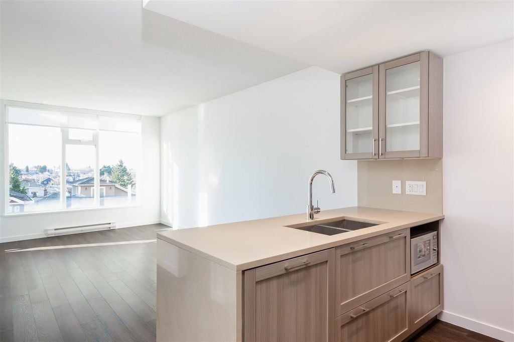 5598 Ormidale St, #508