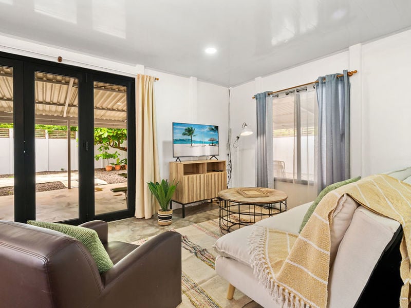 Charming 3 bed Home in a Peaceful Neighborhood
