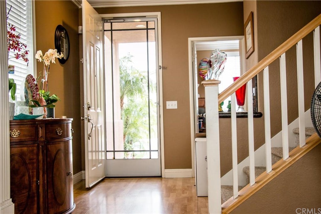 8 Ametrine Way