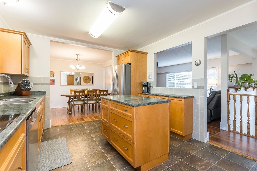 45440 Spartan Cres