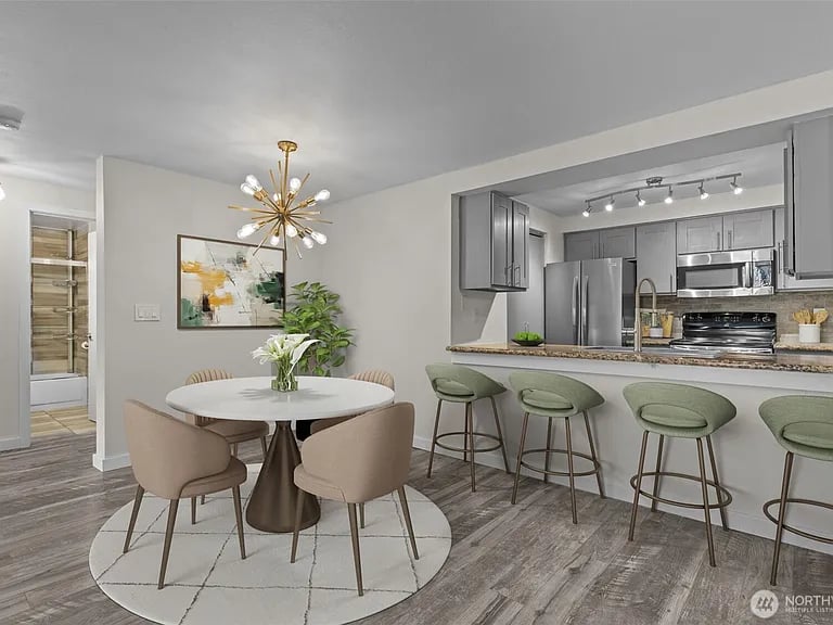 6960 California Ave SW #A208