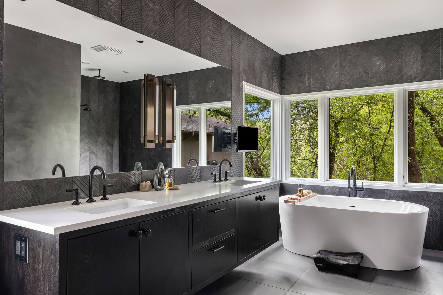 Midcentury Modern Creekside Retreat