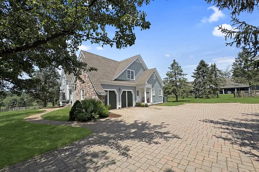 579 Goritz Road Alexandria Township, New Jersey, 08802 United States