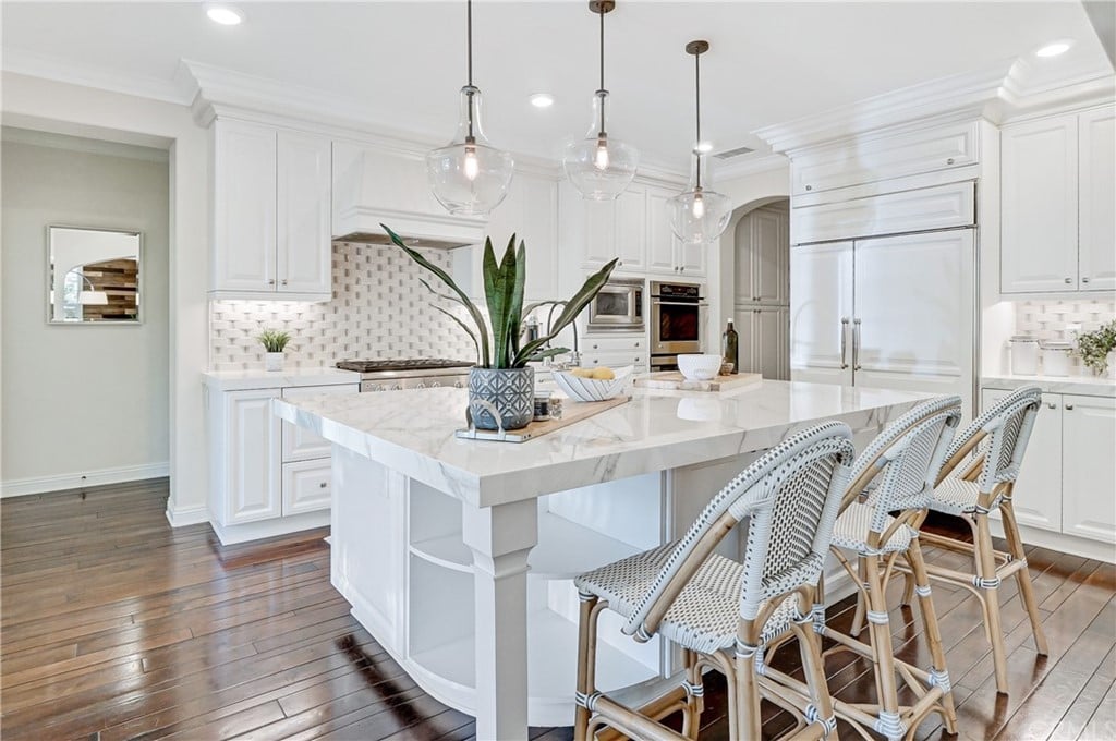 6 Galora Ln
