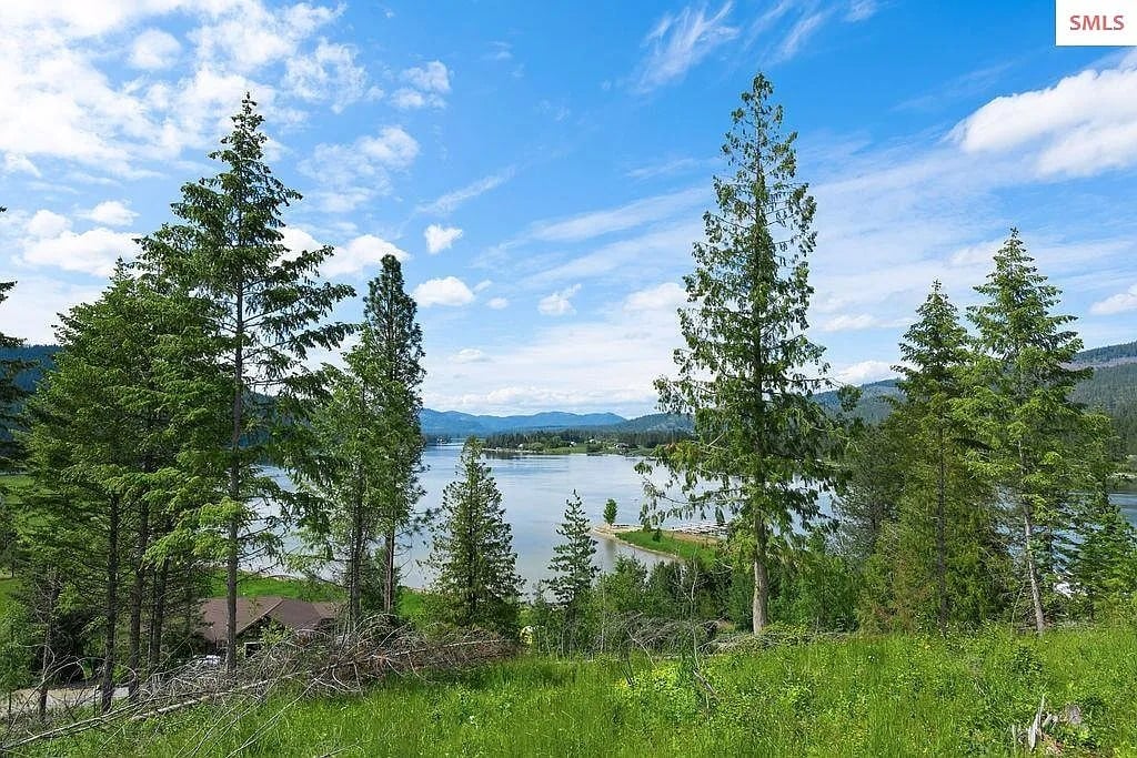 14 & 15 Woodchuck Dr