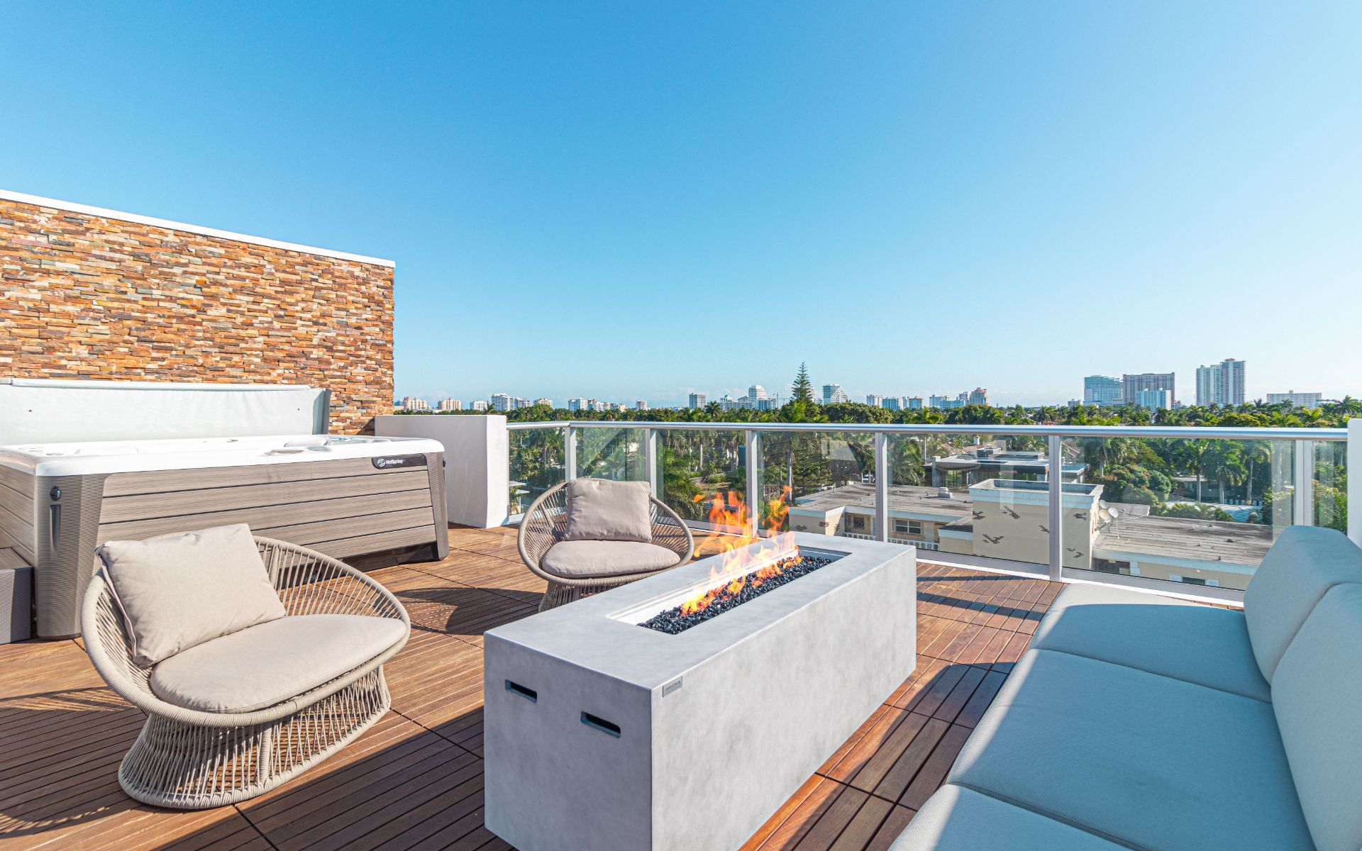 31 Isle Of Venice Dr Unit: 301