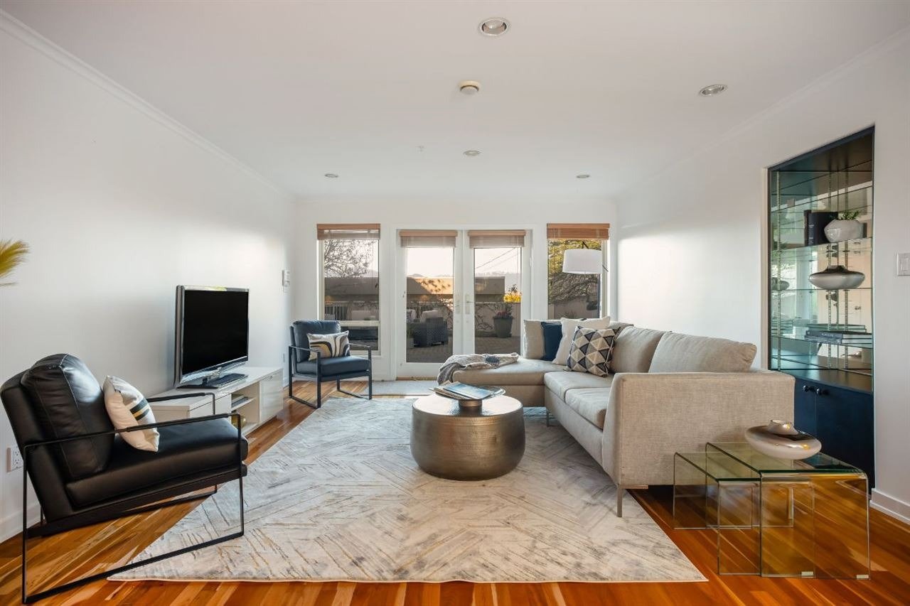 4248 Quesnel Dr