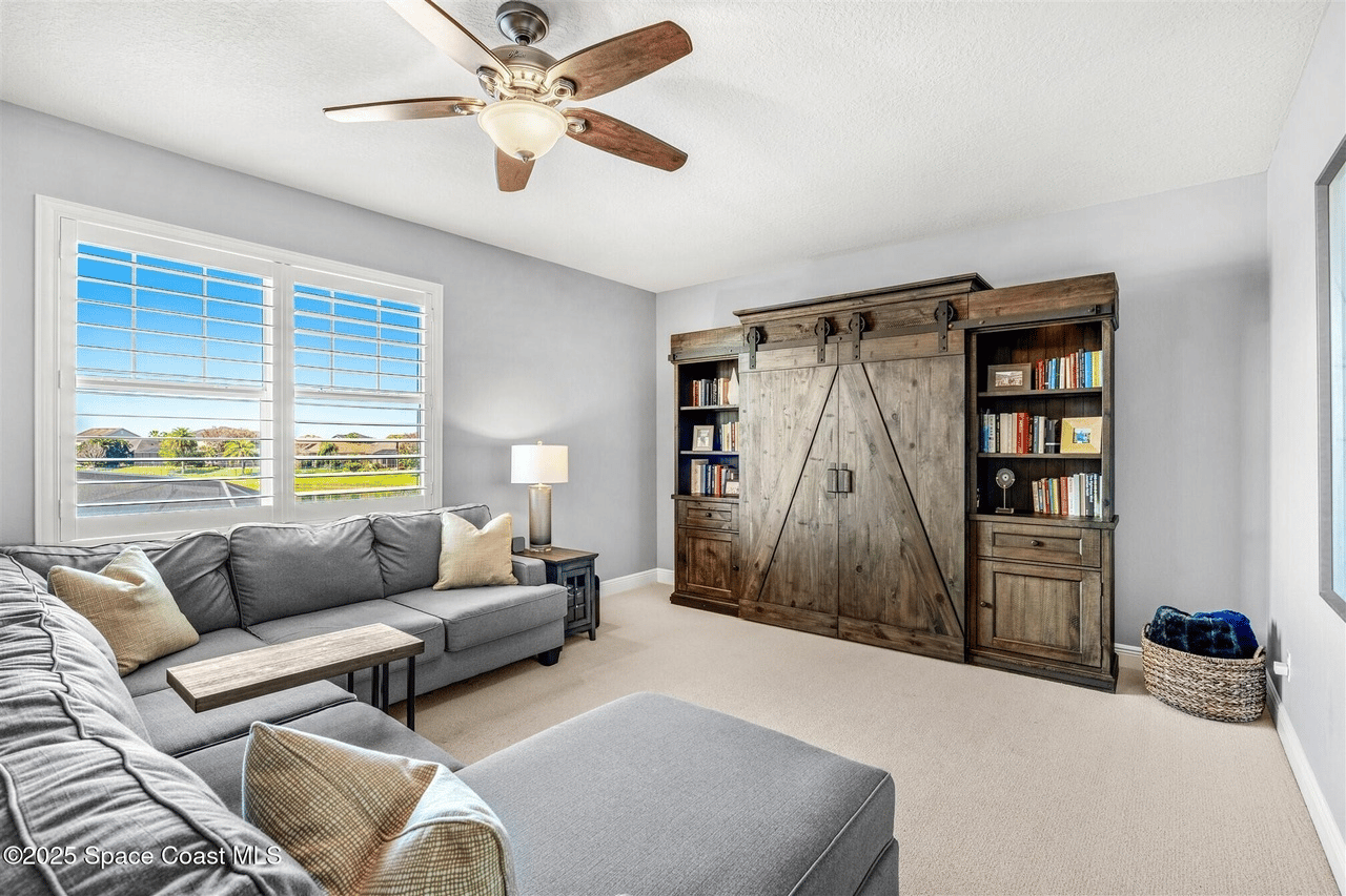 3077 Cortona Dr