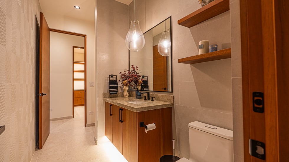 3 Bedroom Luxury Modern Tropical Home in Dominical