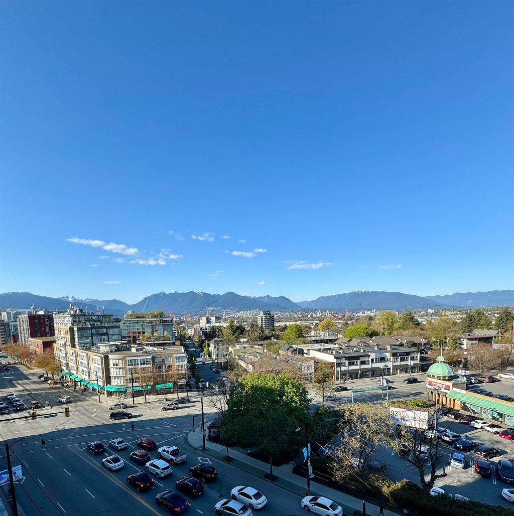 285 E 10th Ave, #704