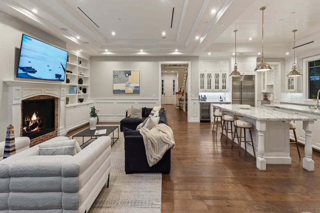 Luminor Heights, Laurel Canyon Blvd, 90046