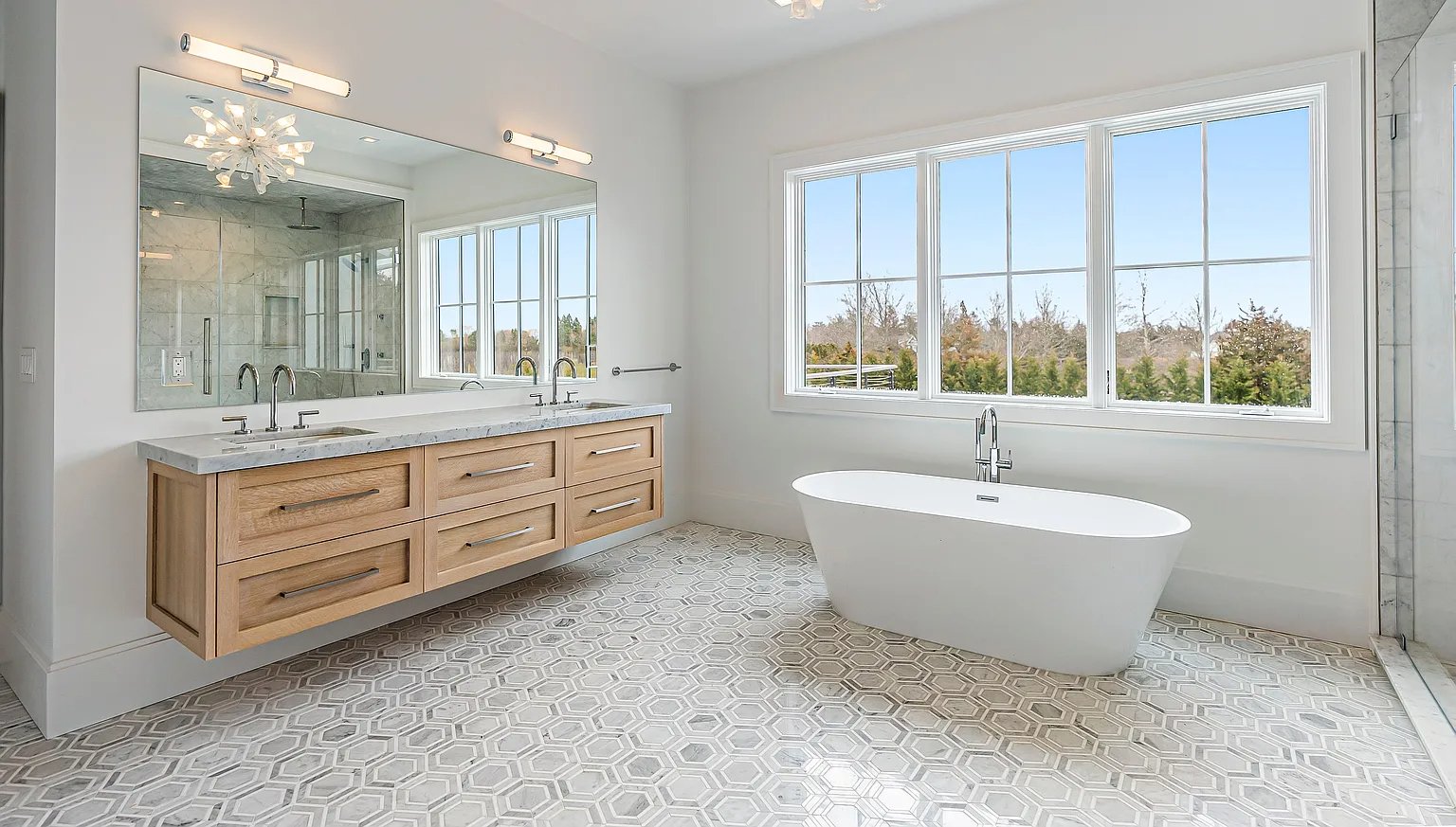 298 Montauk Hwy