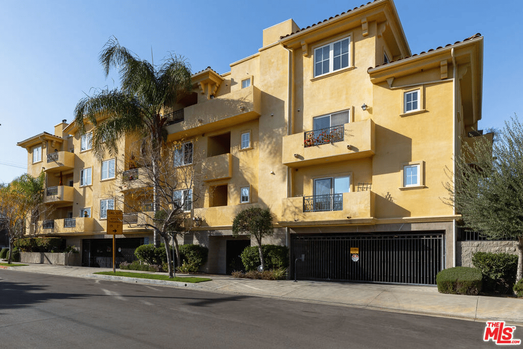 12449 Kling St, #PH1