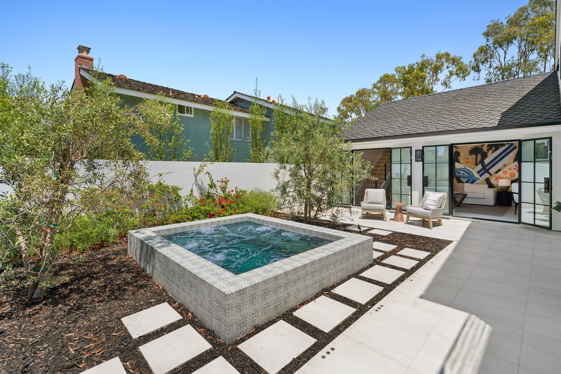 2207 Port Harwick Place