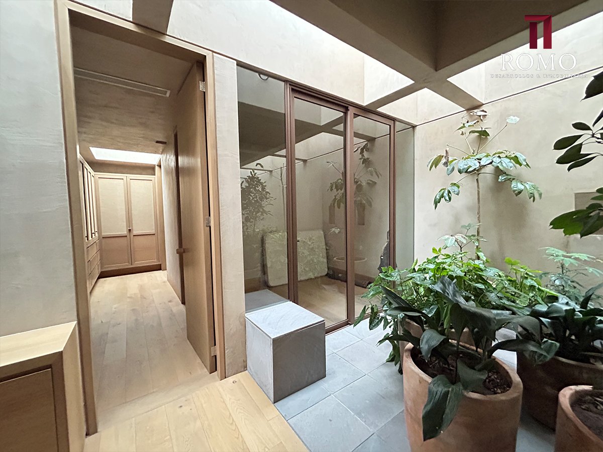 Casa en Venta Azaleas $28'800,000.00 MN
