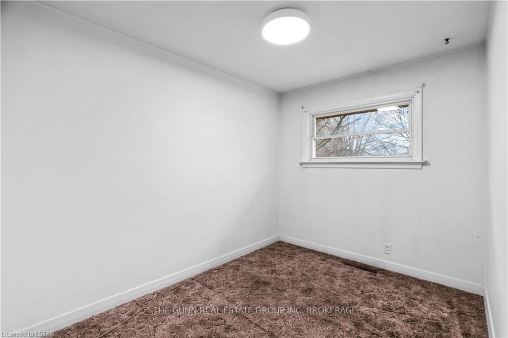 234 Merlin Cres