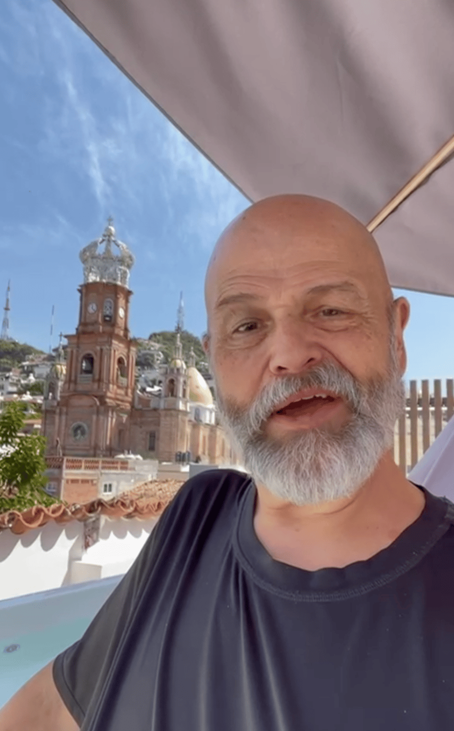 Residency Approved! Ross Celebrates His Big Mexico Moment (and Our Help 😄)