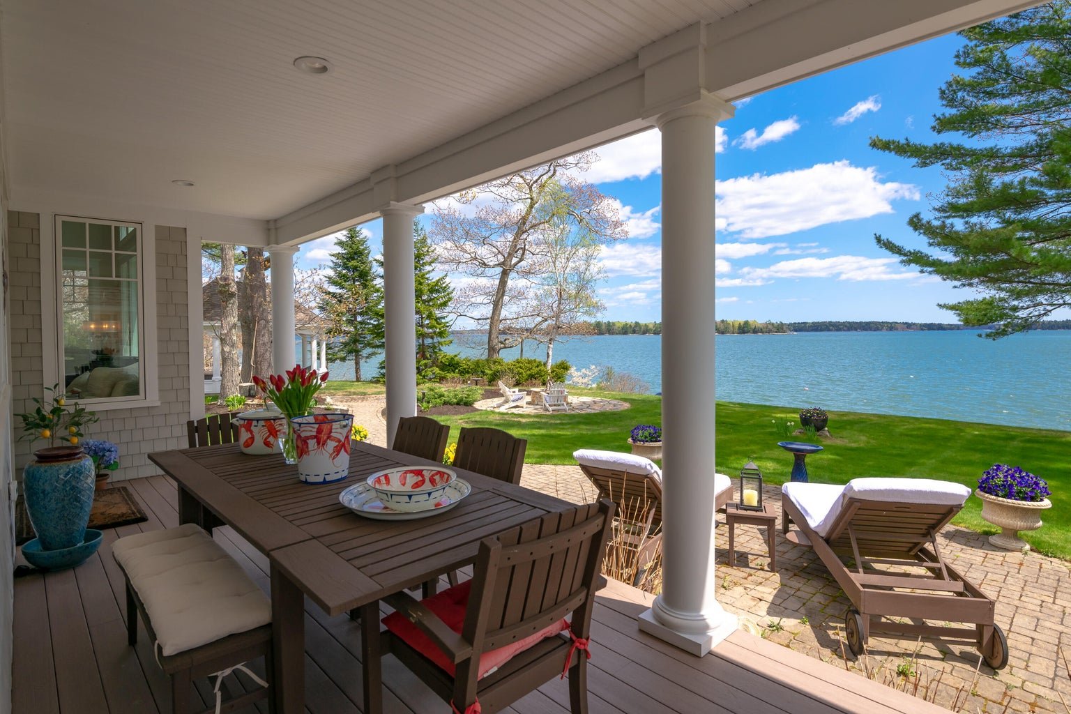 373 Lower Flying Point Road, Freeport