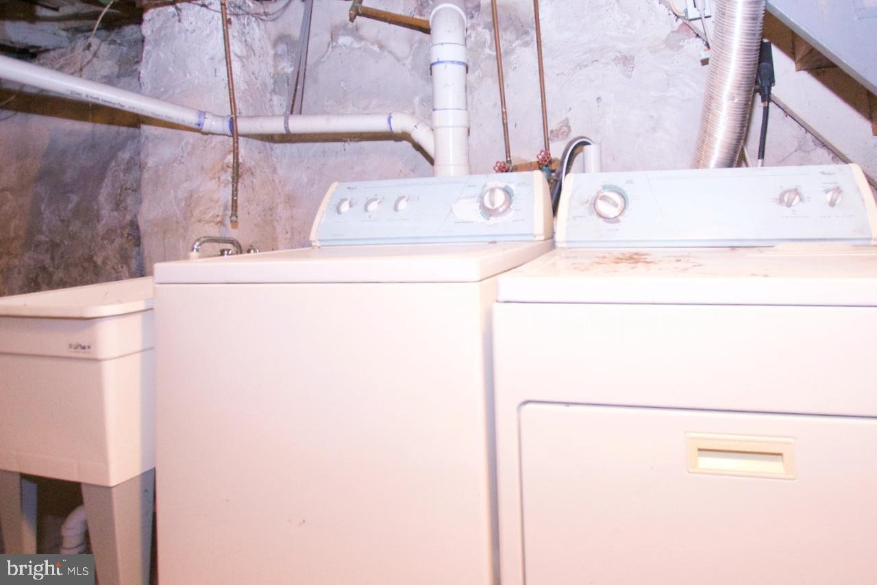 220 Saint Marys St, Phoenixville, PA 19460	