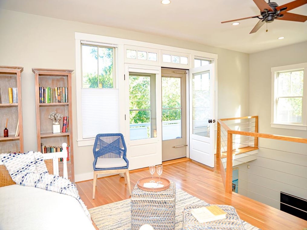 12 Pocasset Ave