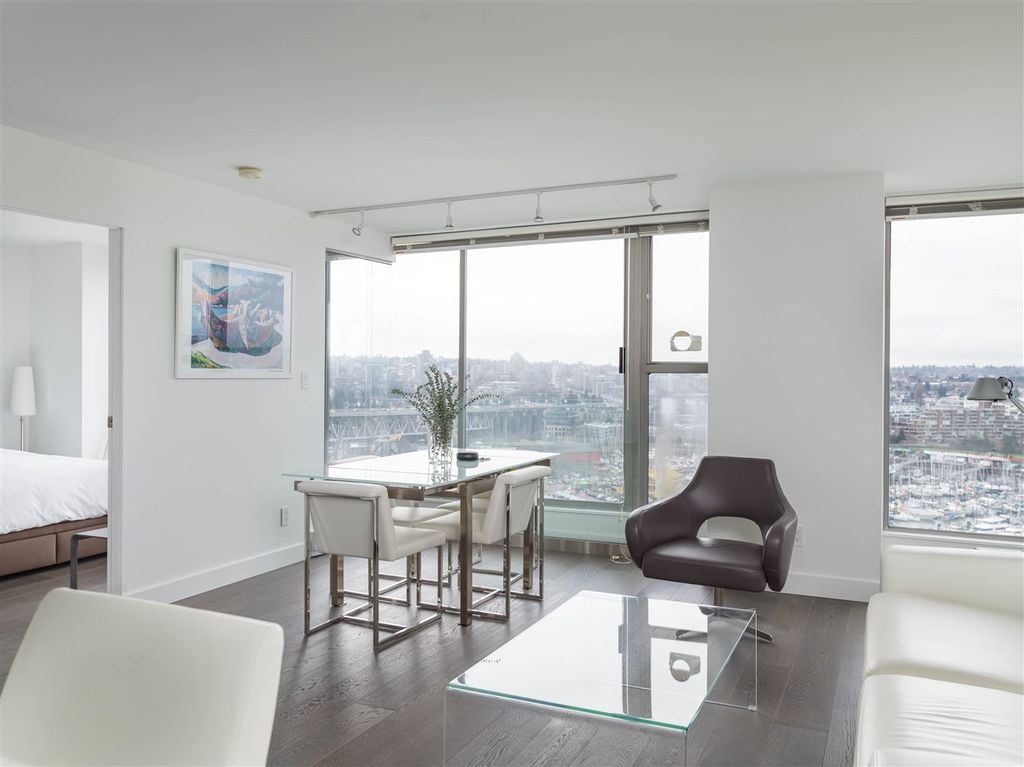 1000 Beach Ave, #1803
