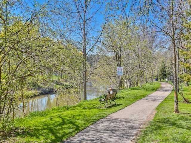 141 Woodbridge Ave W 206