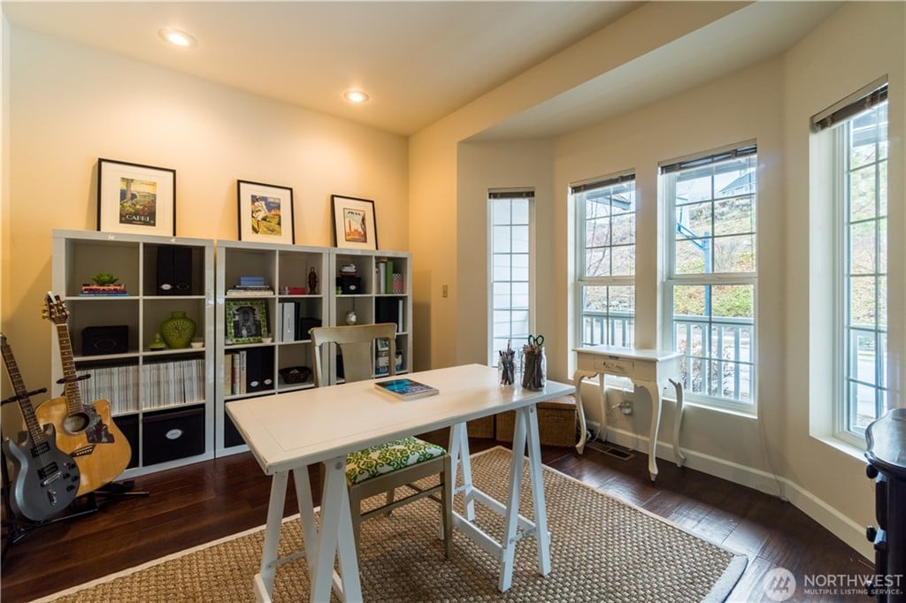 317 Highpoint Place