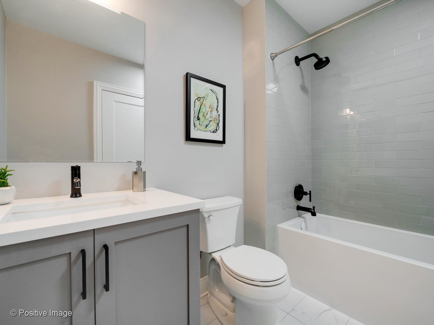 400 N Lasalle St, #2702