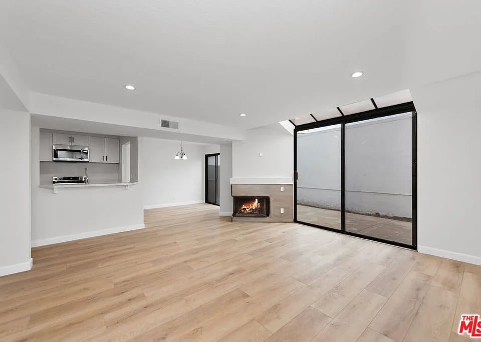 1142 Tivoli Ln UNIT 164