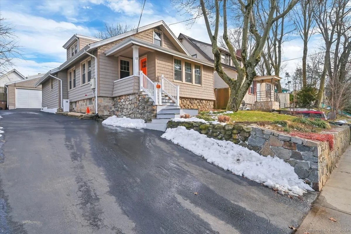 18 Harvard Avenue