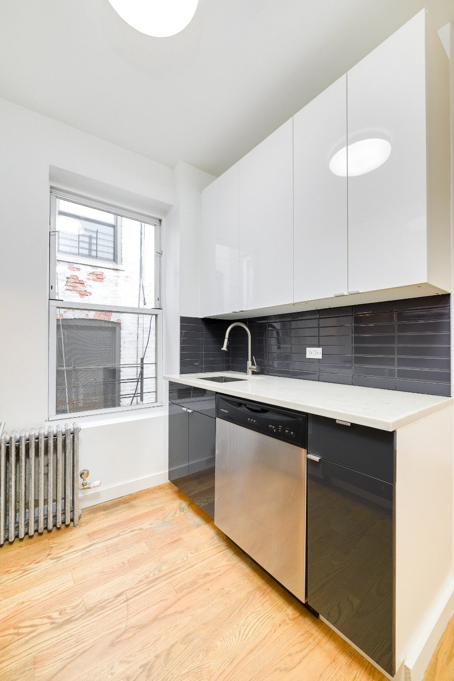 4110 Fourth Avenue Unit: 4R