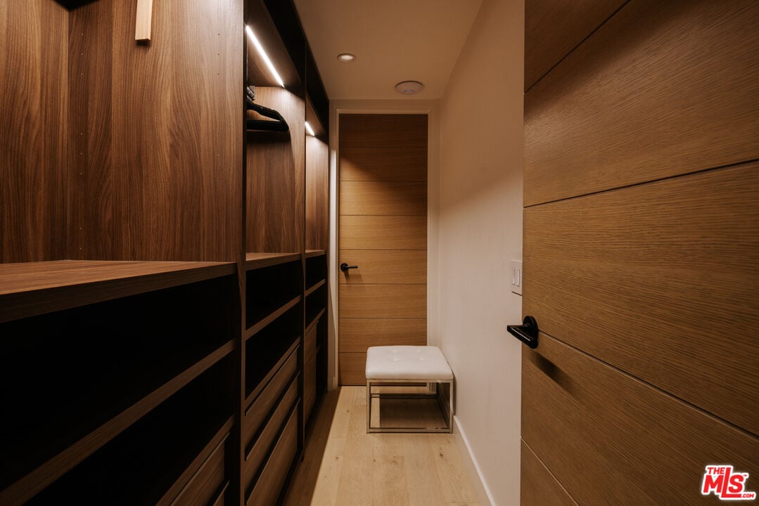 6250 Hollywood Blvd, #14A