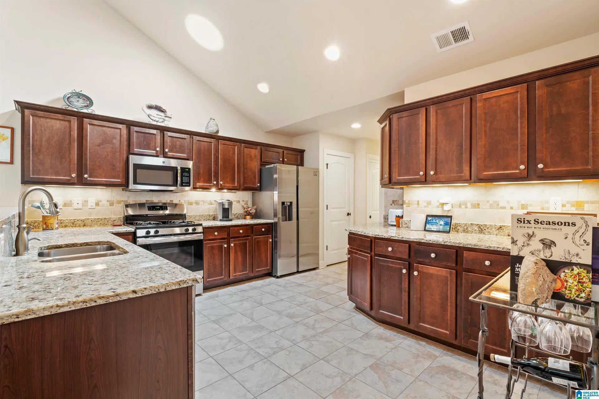 143 CORNERSTONE CT