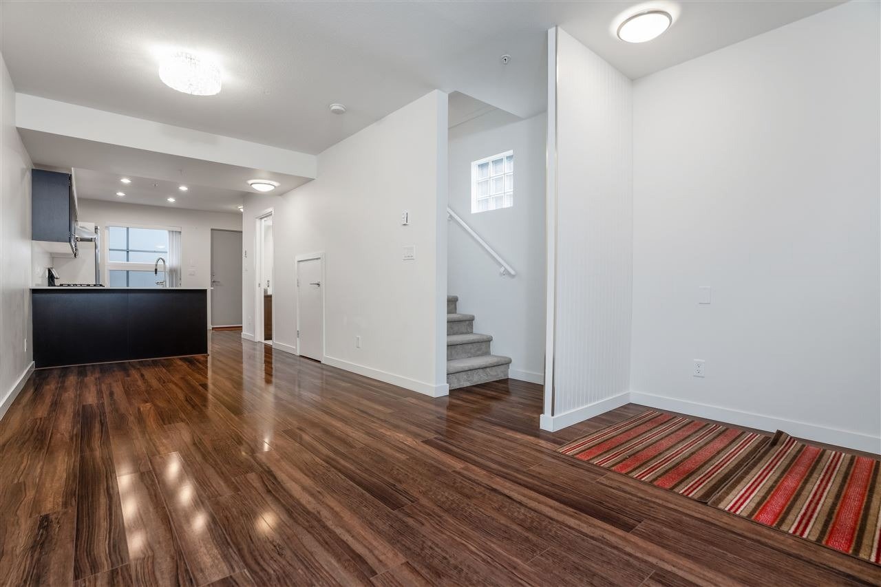 4898 Eldorado Mews