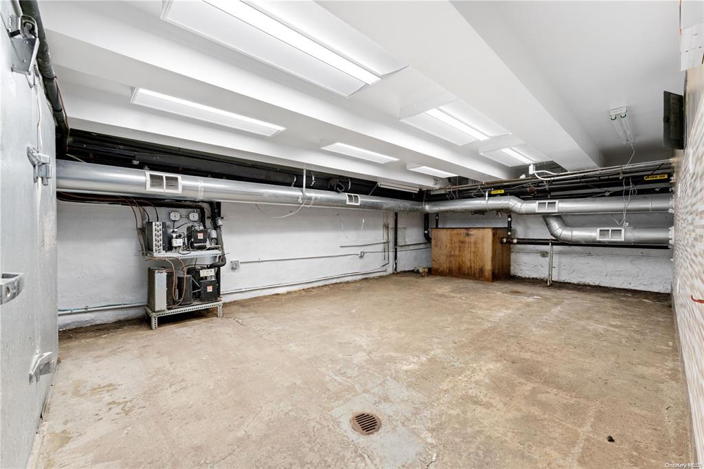 36-29 Main St Unit #1
