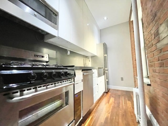 20 Prince Street, #1