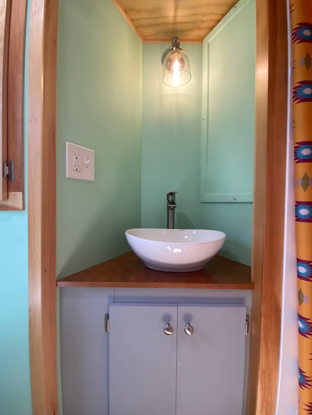 Tiny Home - Essex, Vermont