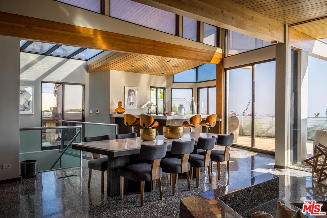 Orion Crest, Devlin Dr, 90069