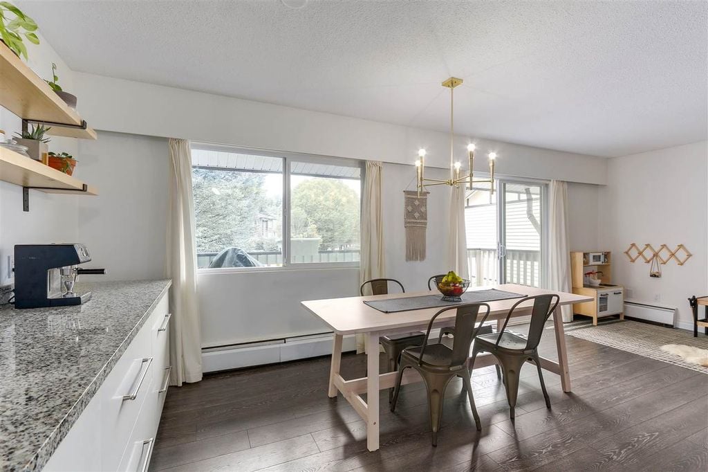 822 Premier St, #5