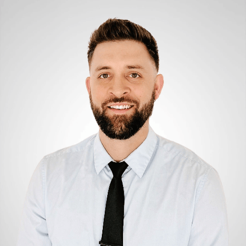 Ryan Lombardo Chesterfield, MI Real Estate Agent Headshot
