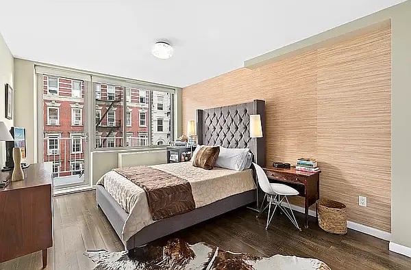 525 East 11th Street #5CD