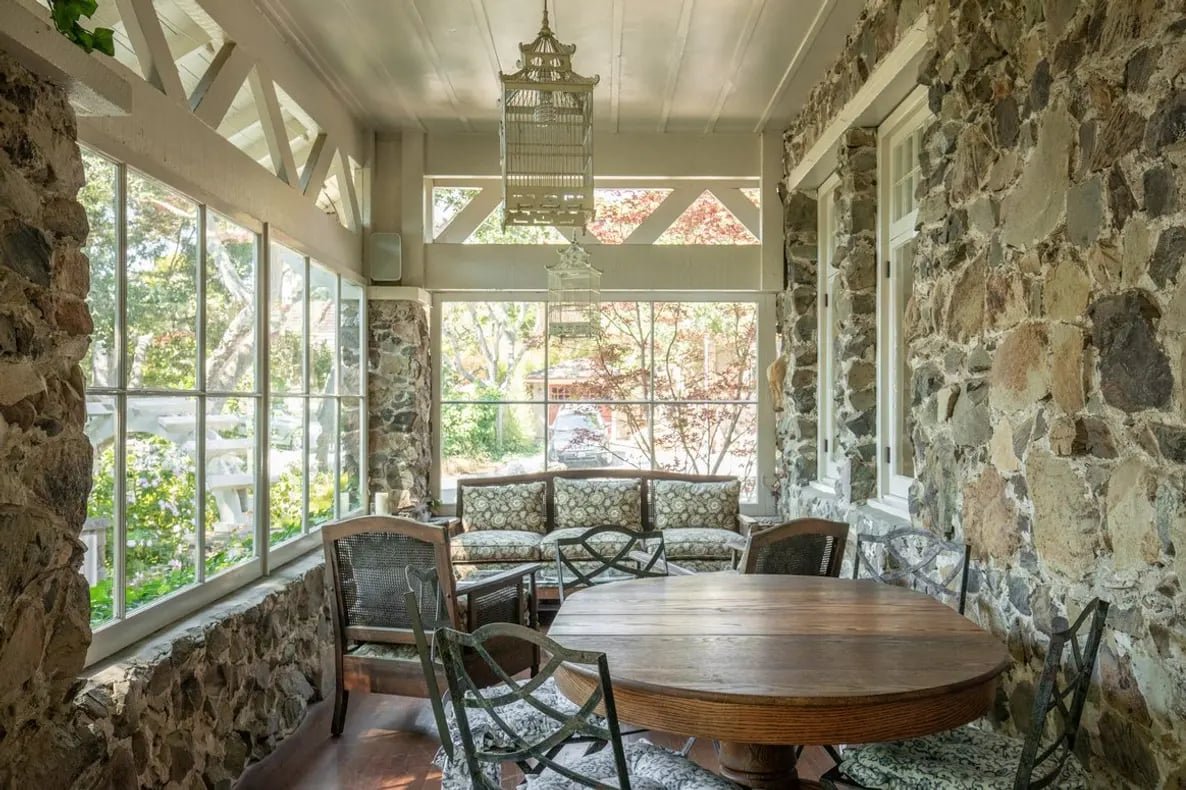 Stonehouse