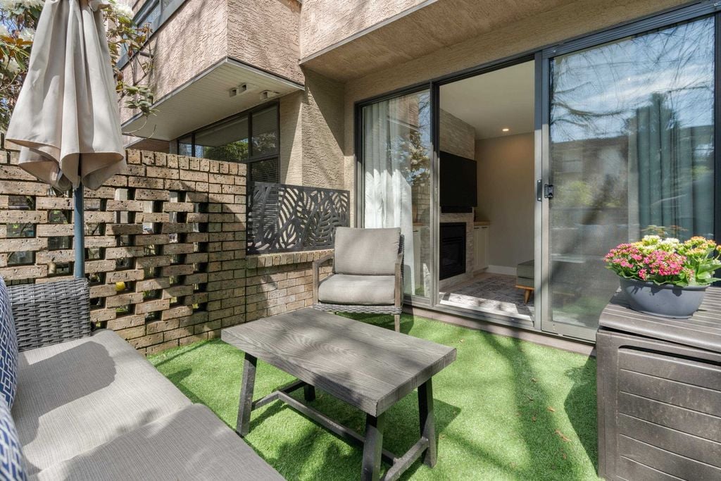 1702 Chesterfield Ave, #104