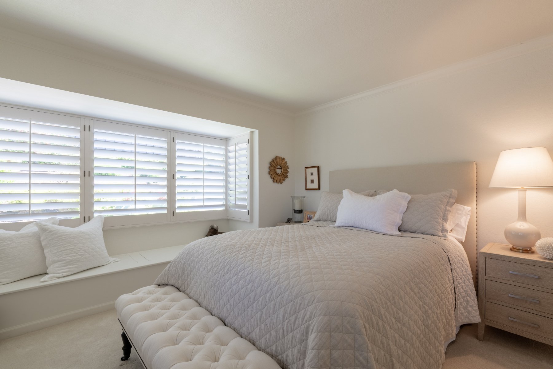 Refined Del Mesa Carmel Living - 275 Del Mesa