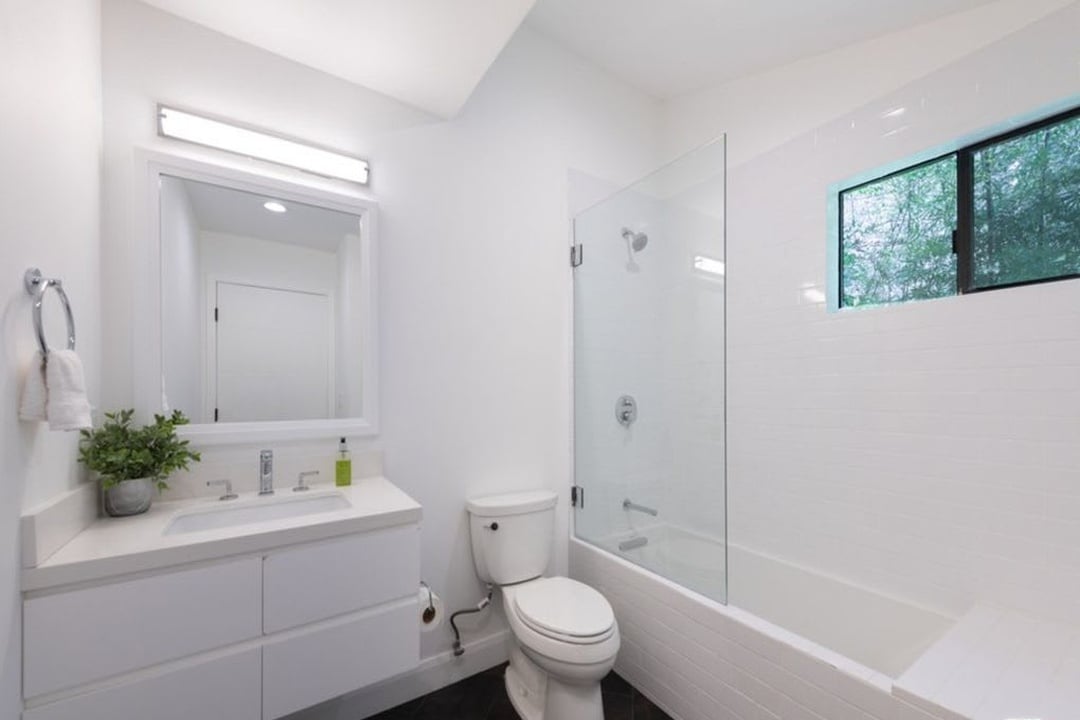 Golden Elysian, Benedict Canyon Dr, 90210