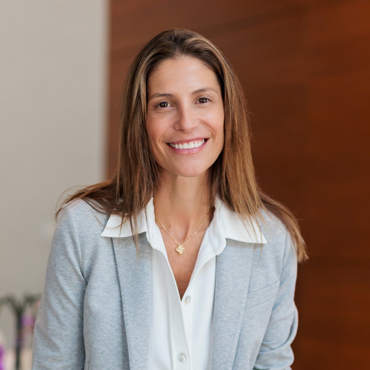 Juliana Safar Boston, MA Real Estate Agent Headshot