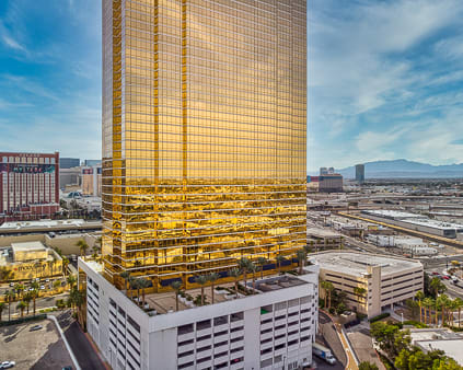 trumphotel img