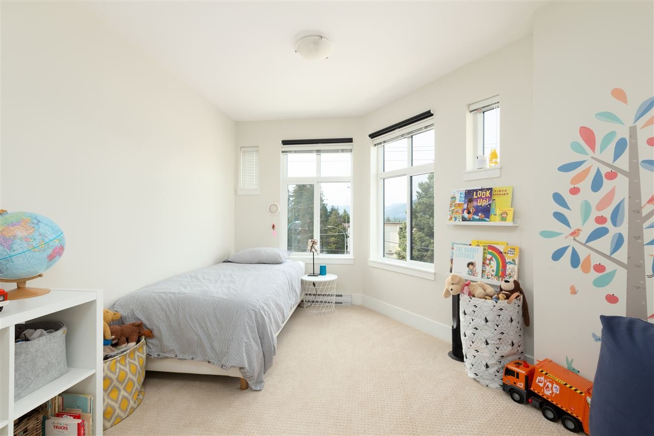 205-7180 Barnet Rd